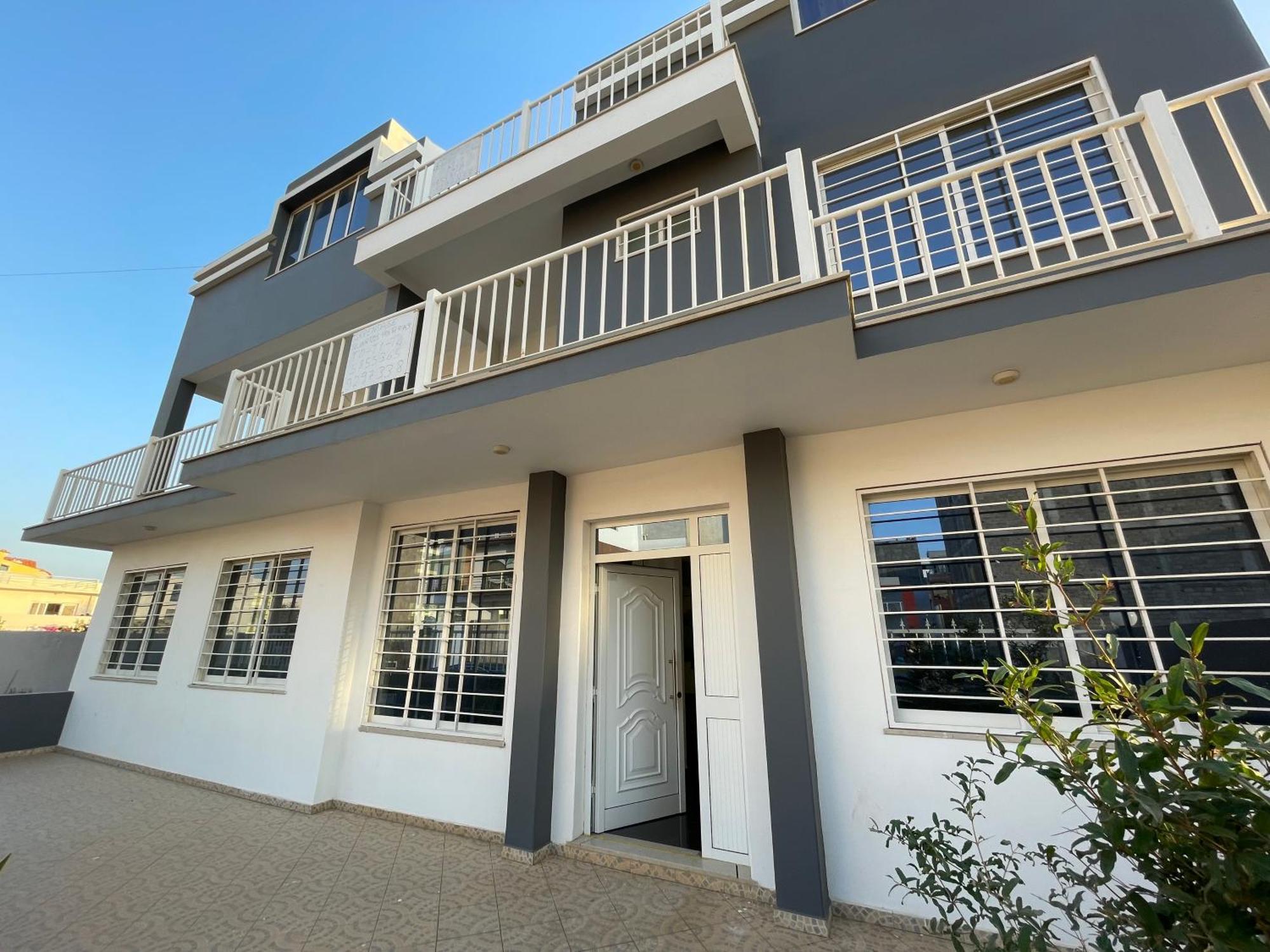 Villa Residencial Eunice Прая Екстериор снимка