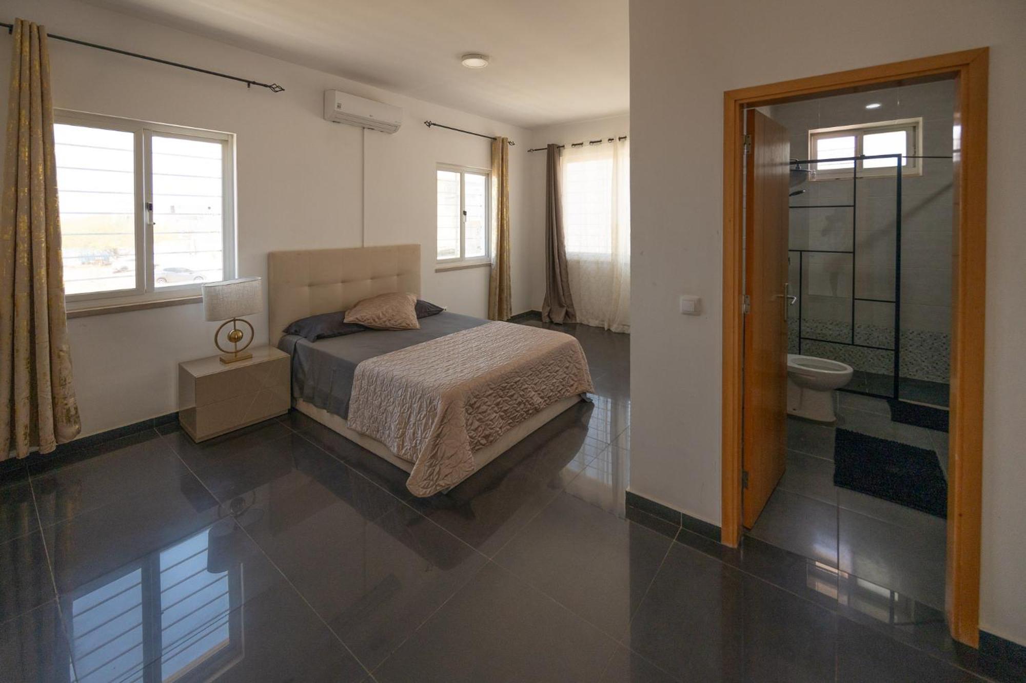 Villa Residencial Eunice Прая Екстериор снимка